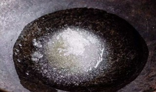 熬化白糖的小妙招 这样做加快了白糖的融化