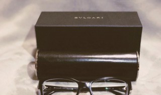 眼镜往下滑怎么处理 可以怎么进行解决