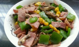 培根炒青椒 培根炒青椒的做法