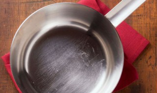 不粘锅第一次使用方法 不粘锅首次使用的步骤