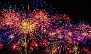 烟花的唯美句子 举例与烟花的唯美句子