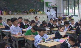 秋天的风仿写句子 如何仿写句子