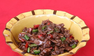 怎么做炒血鸭 如何做炒血鸭