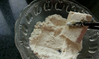 面粉素鸡怎么做 酱素鸡的做法