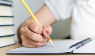 古龙关于寂寞的语录 古龙关于寂寞的语录有哪些