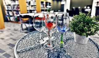 酒杯如何清洁 怎么清洗水杯