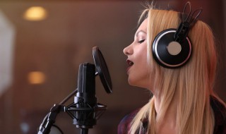 回忆那么伤歌词孙子涵 回忆那么伤的歌曲歌词介绍