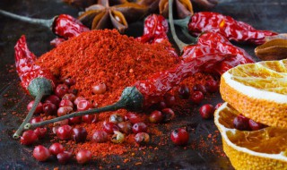 辣椒家常做法美食 鲜辣可口的辣椒炒鸡