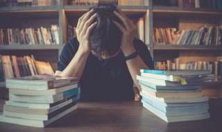 倾囊相助的意思 倾囊相助的意思简单介绍