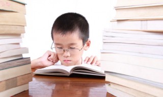 踉踉跄跄的意思是什么 踉踉跄跄出处