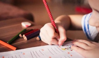 醉里挑灯看剑原文翻译及赏析 醉里挑灯看剑原文翻译及赏析是怎样的