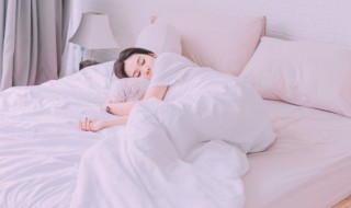 梦见被蛇追咬是什么意思 梦见被蛇追咬的寓意