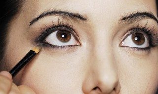 美瞳线注意事项 纹美瞳线的注意事项