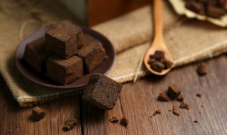红糖能和牛奶一起喝吗 红糖能和牛奶喝不