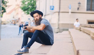 裤子长了怎么改短不剪 老裁缝教你一招改裤腿的方法