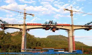 悬臂浇筑法 建桥好技术！