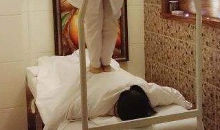 踩背教程 怎么踩背