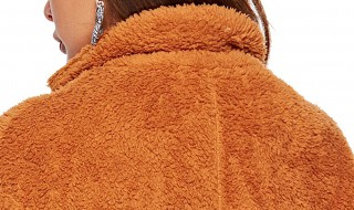 毛绒大衣怎么洗 解锁日常的清洗方法