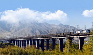 哪些铁路会过安江 经过安江的火车时刻表