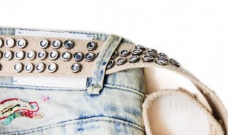 帆布腰带怎么系 帆布腰带怎么系好看