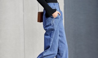 牛仔阔腿裤配什么上衣好看 大家往下看看