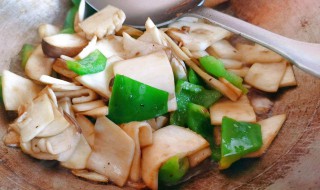 干的杏鲍菇炒辣椒做法 干的杏鲍菇炒辣椒怎么简单做又好吃