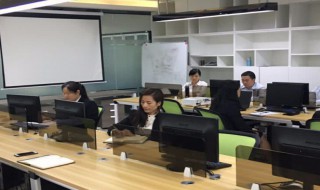 上班族放假个性说说 上班族放假个性说说列述