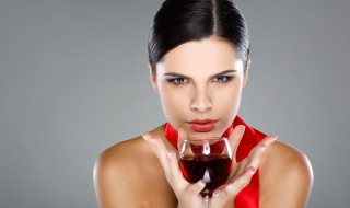 自酿葡萄酒如何做安全好喝 4步自酿葡萄酒