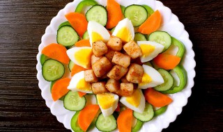 田园法棍沙拉如何做 田园法棍沙拉的做法