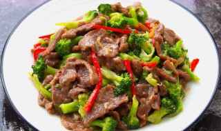 西兰花和肉怎样做更好吃 这道菜的主要食材是什么