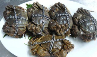 活螃蟹怎么处理蒸煮 活螃蟹蒸之前怎么处理