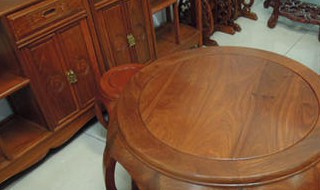 桌子边起鼓怎么处理 桌子边起鼓处理的方法