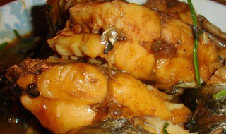 炖鲅鱼的家常做法 做炖鲅鱼的步骤