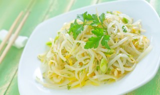 凉拌绿豆芽的家常做法 好吃的凉拌绿豆芽怎么做出来的呢