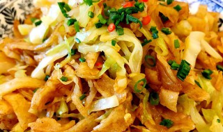 怎样做土豆炒饼 土豆炒饼制作方法