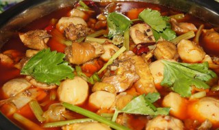 芋头烧鸡的家常做法 怎么做芋头烧鸡