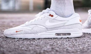 球鞋臭味怎么处理 球鞋臭味处理方法