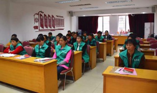 新手如何做家政员工 新手做家政员工的方法