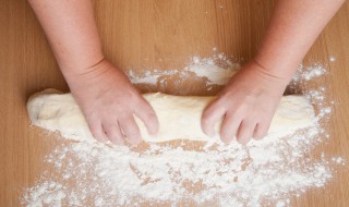 低筋面粉怎么做 自制低筋面粉窍门