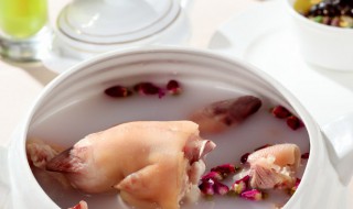 猪脚煲汤怎样做最好吃啊 这样做鲜美不油腻