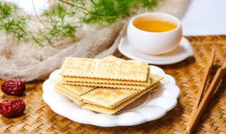 常吃苏打饼干有养胃的功效吗 苏打饼干的作用