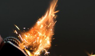 有关火的文化寓意和习俗简单 关于火的文化寓意以及简单习俗