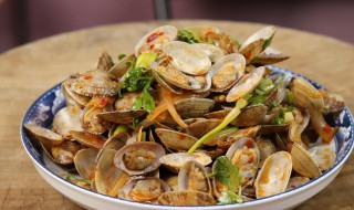 爆炒花蛤的简单做法 如何爆炒花蛤