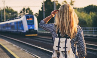 女孩子网名两个字 女孩子两个字网名大全