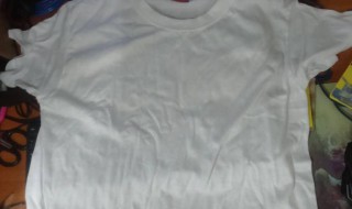 水泥凝固在衣服上怎么洗 水泥凝固在衣服上如何清洗