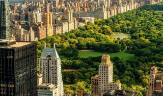 美国中央公园介绍 美国纽约市曼哈顿中心景区中央公园的资料