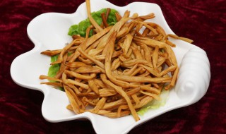 黄花菜吃了有什么好处 吃黄花菜有什么好处