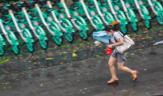 暴雨的说说发朋友圈 关于暴雨的说说发朋友圈