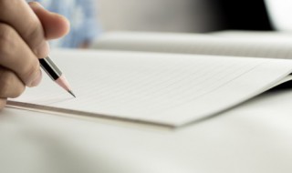 梦见自己掉粪坑里了是什么意思 梦见自己掉粪坑里了的含义