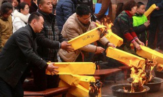 本命年犯太岁如何化解 本命年如何转运